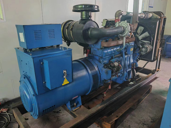 涪城100kW柴油发电机组使用多级机油有哪些优缺点？